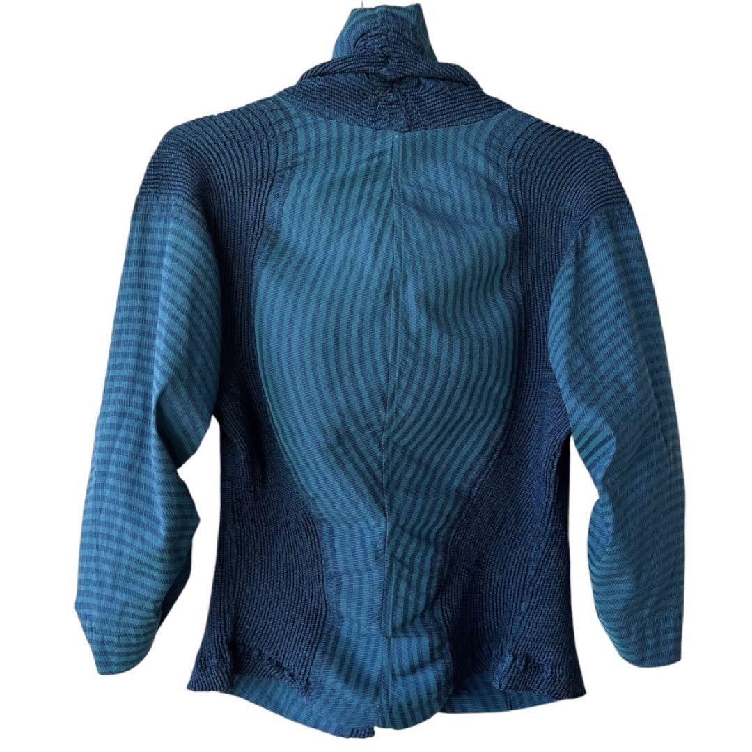 USED 2012 ISSEY MIYAKE 3D STEAM JACKET PLEATS PLEASE GOOD M