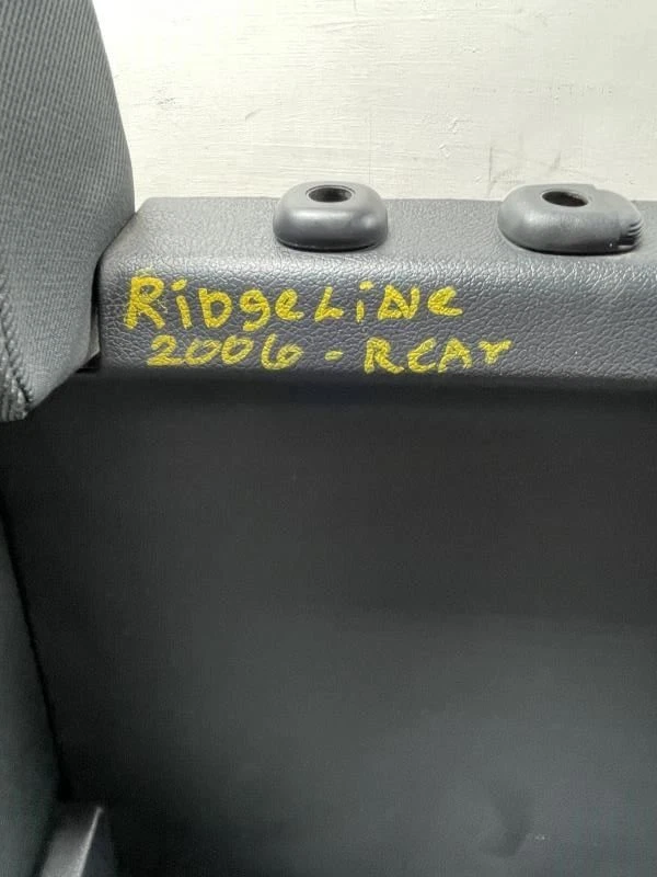 Honda Ridgeline RT 2006 asiento trasero OEM+ Foto 3 de 4