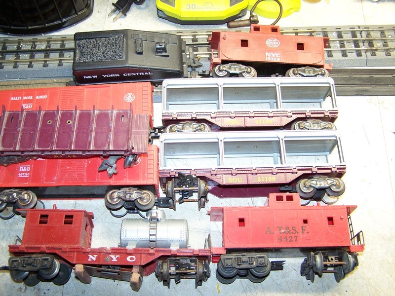 Marx Train Car Lot 8 car Track Cleaner Caboose Freight NYC Tender  027