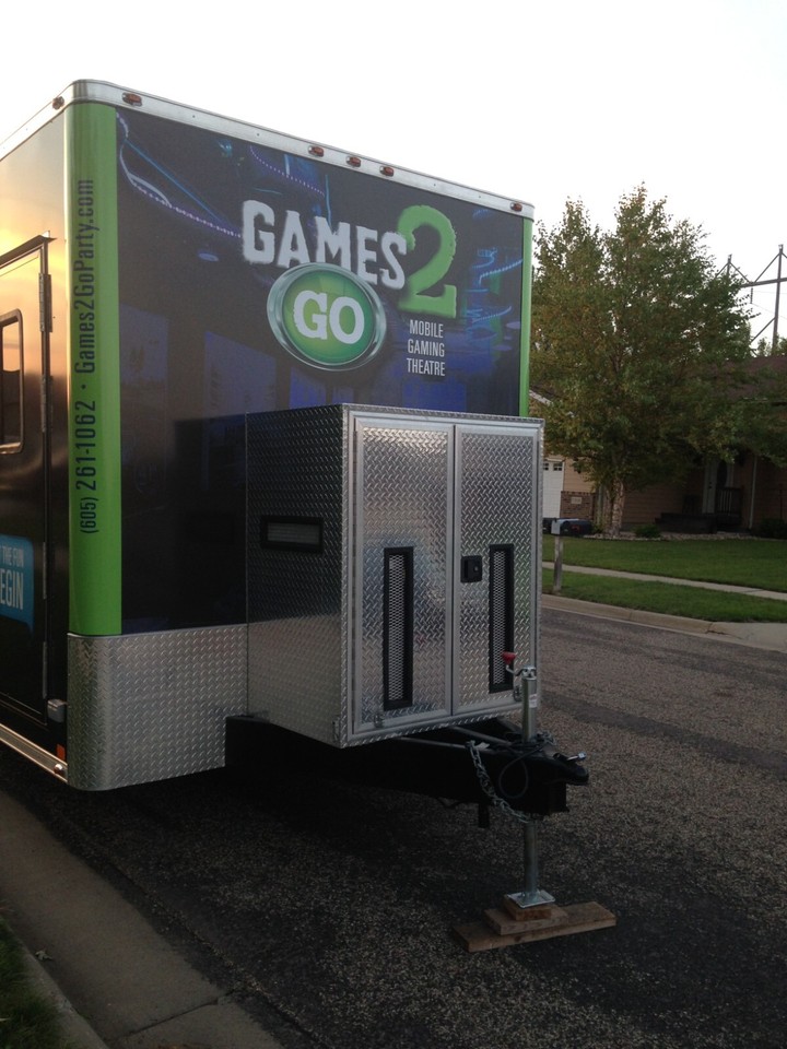 Video Game Trailers Rv 28ft Mobile Gaming Trailer/Game Truck/Video Game Trailer/Laser Tag ...