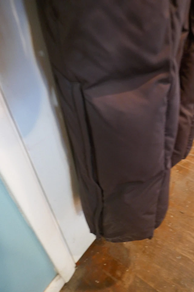 Chaqueta acolchada de longitud completa vintage Liz Claiborne talla XL borgoña en color BONITA Foto 4 de 4