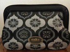 Petunia Pickle Bottom Clutch Purse Bag Blackout Fondant Cake Cameo Black Women's