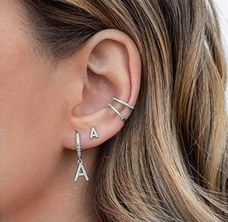 COPPIA ORECCHINI IN ARGENTO 925 DONNA LETTERA CON IIZIALE PENDENTE CERCHIO - Immagine 3 di 4