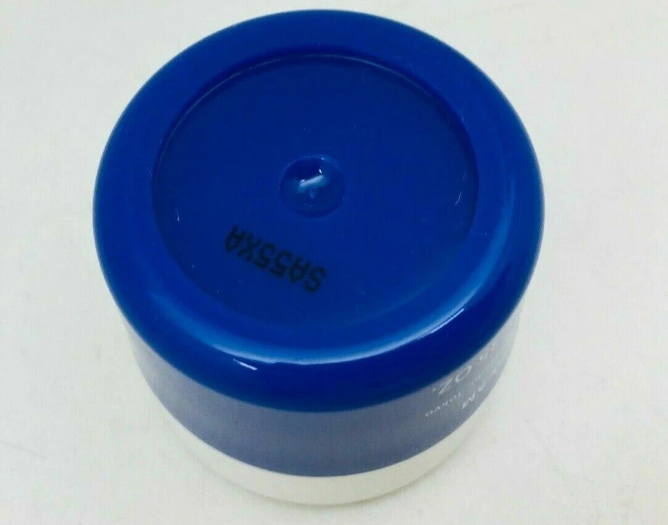 Crema de ojos KOSÉ Sekkisei - 10 ml/0,35 oz TOTALMENTE NUEVA tamaño de viaje Foto 3 de 4