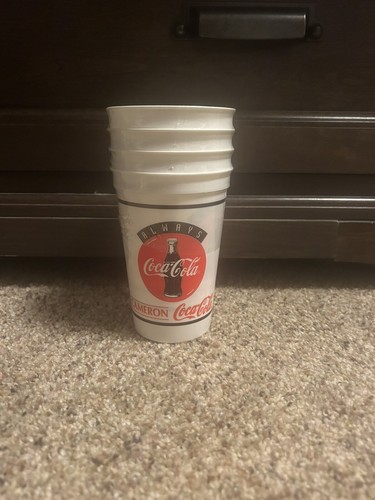 Vernon Law VINTAGE Plastic Reusable Cups - Pack of 4 - Picture 2 of 2