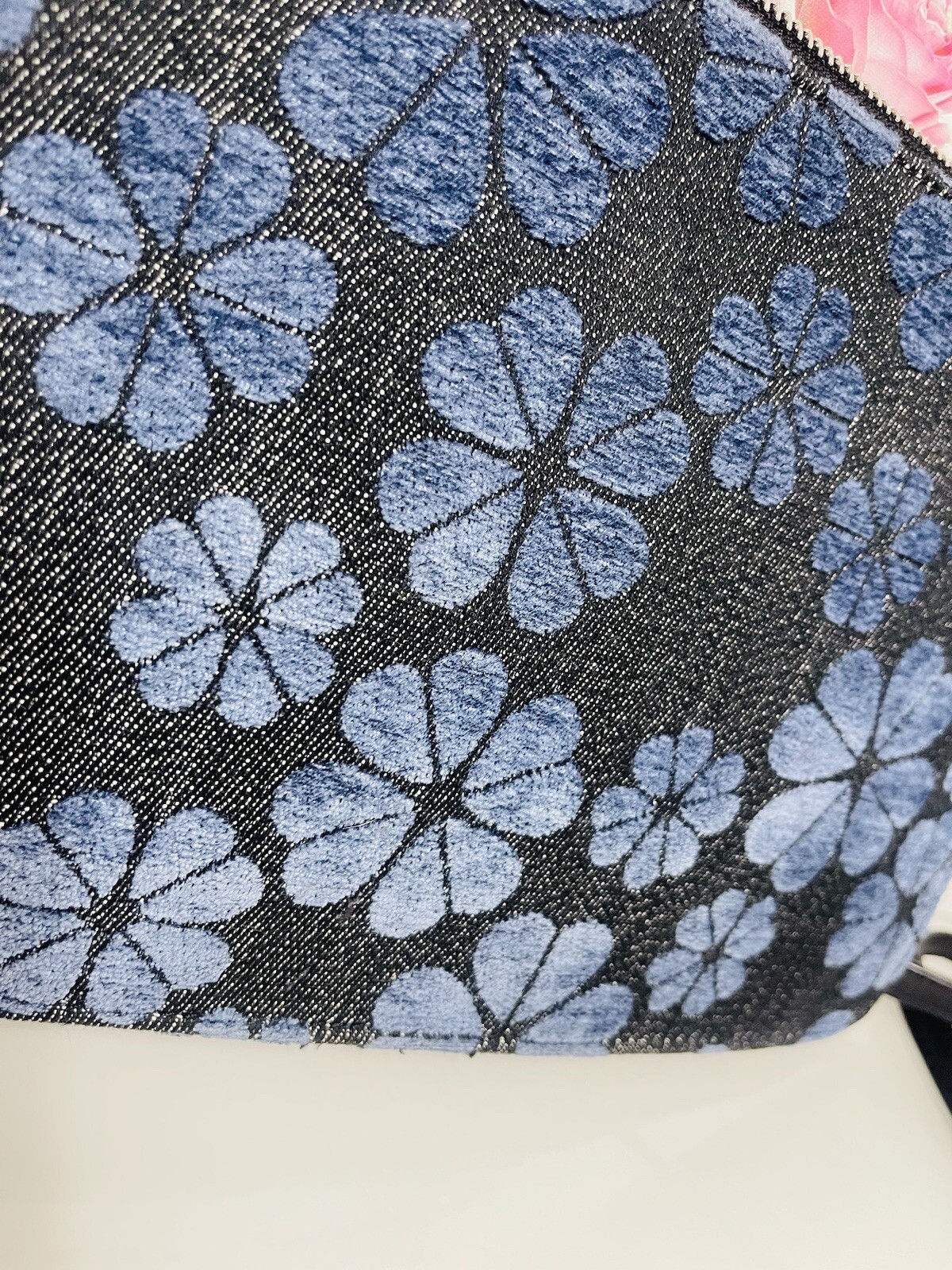 Picture 3 of 17