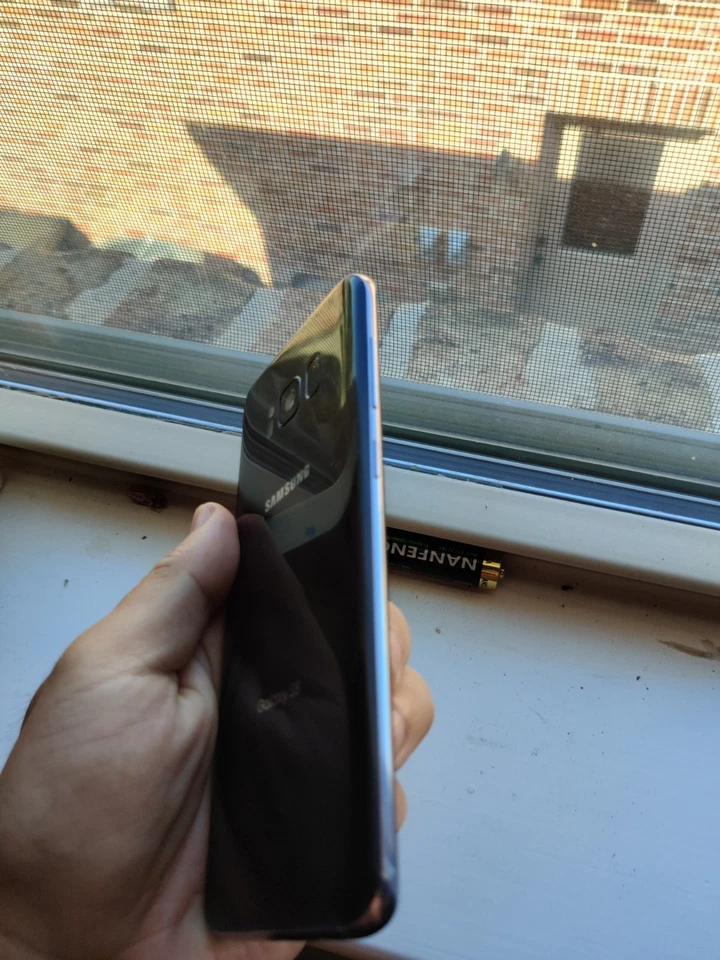 Samsung Galaxy S8 G950U1 Desbloqueado AT&T T-Mobile Boost Straight Talk Verizon Como Nuevo Foto 4 de 4