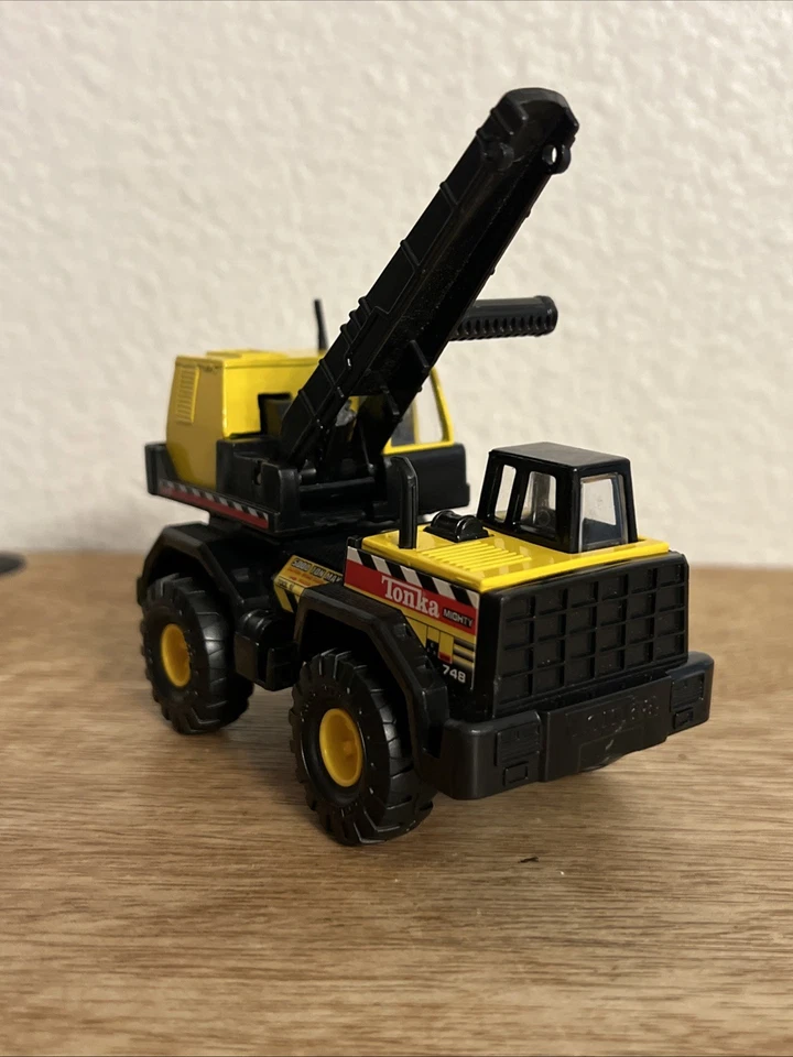 Camión Tonka 748-5000 toneladas poderoso plástico fundido a presión B1 (1998) juguete Maistro Hasbro Foto 4 de 4