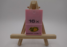 Mad Catz 16x Memory Cube Nintendo GameCube 1019 Block Black used Pink