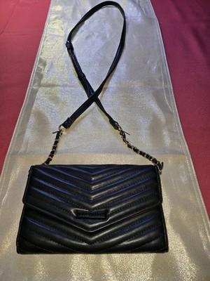 Ellen Tracy Chevron Quilted Black & Burgandy Crossbody Bag NWOT