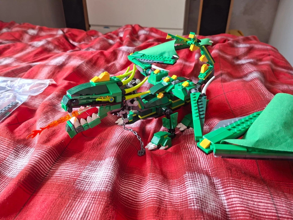 LEGO Creator 4894 Mythical Creatures, photo 2 of 4