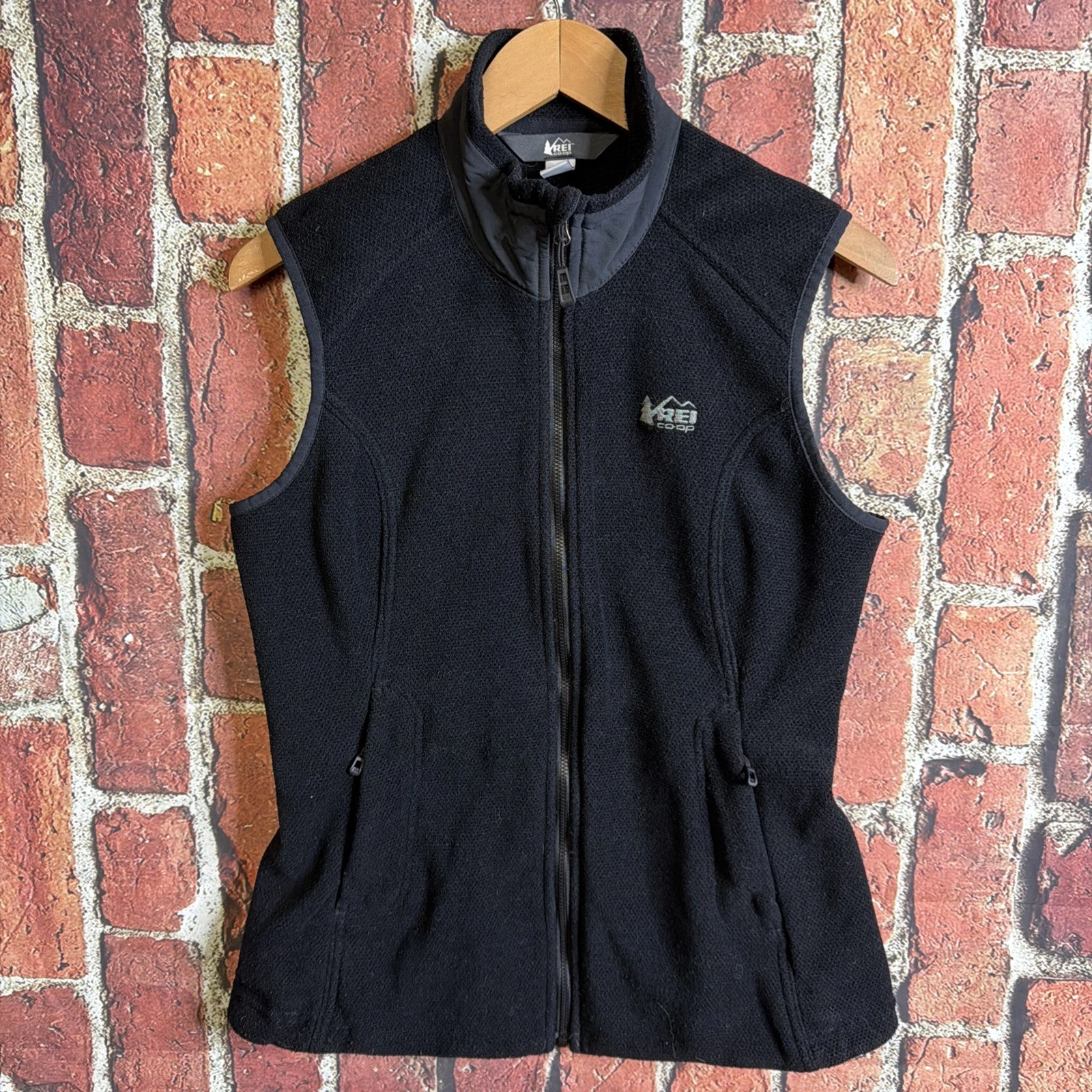REI Co-Op Fleece Vest Mens Size Medium Black Polartec Fleece Full Zip Outdoors