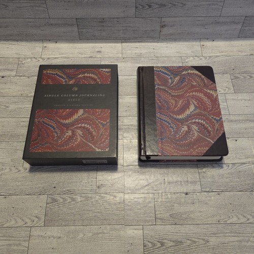 ESV Single Column Journaling Bible Classic Marbled HC Like New No Writing - Picture 6 of 19