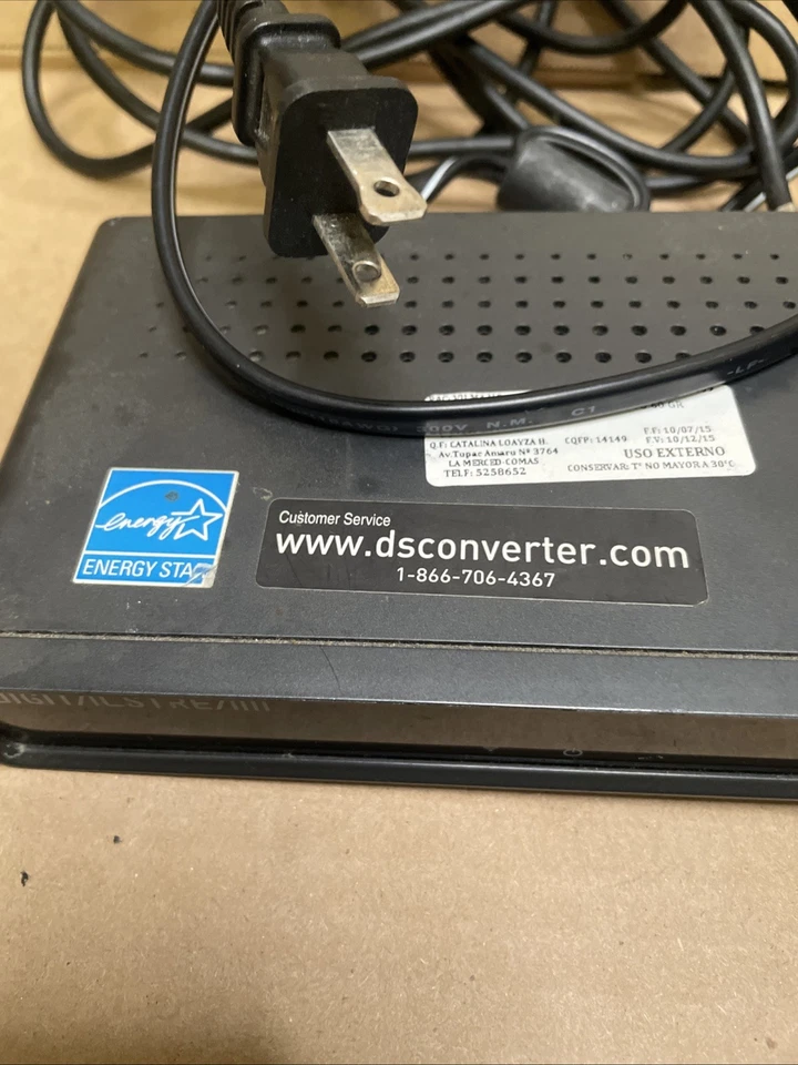 Caja convertidora digital a analógica Digital Stream DTX9950 sin control remoto Foto 3 de 4