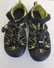 Keen Big Kids 5 Newport H2 Black Waterproof Hiking Sports Sandals Water Shoes