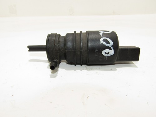 VW TOUAREG I 2005 Wischwasserpumpe Waschwasser window cleaner motor sprayer