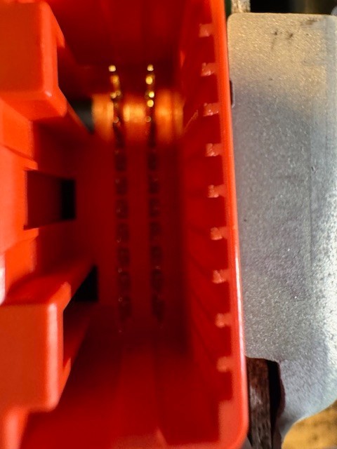 Toyota Hybrid Battery Voltage Sensor 89892-52010 Aqua DAA-NHP10