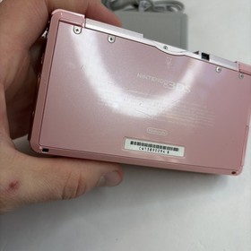 Nintendo 3DS Handheld Video Game Console Pink CTR-001 (USA) W Charger Stylus
