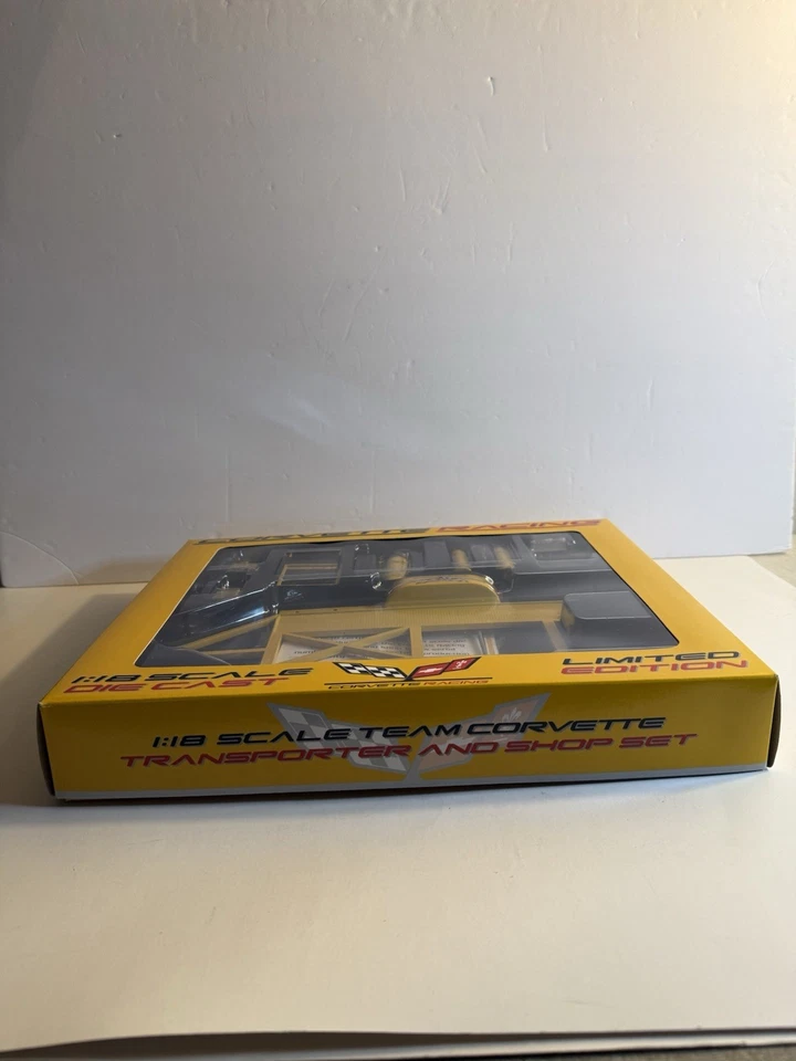 Gmp Corvette Racing Transporter & Shop 1:18 Yellow Diecast Set #/3000 NEW Sealed - Image 4 of 4