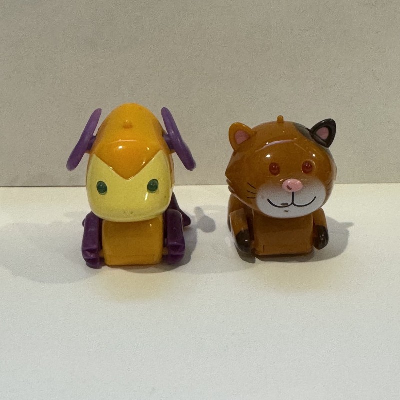 Micropets 2002 Tomy Interactive Coco Calico Cat Purple Monster (Not Tested)