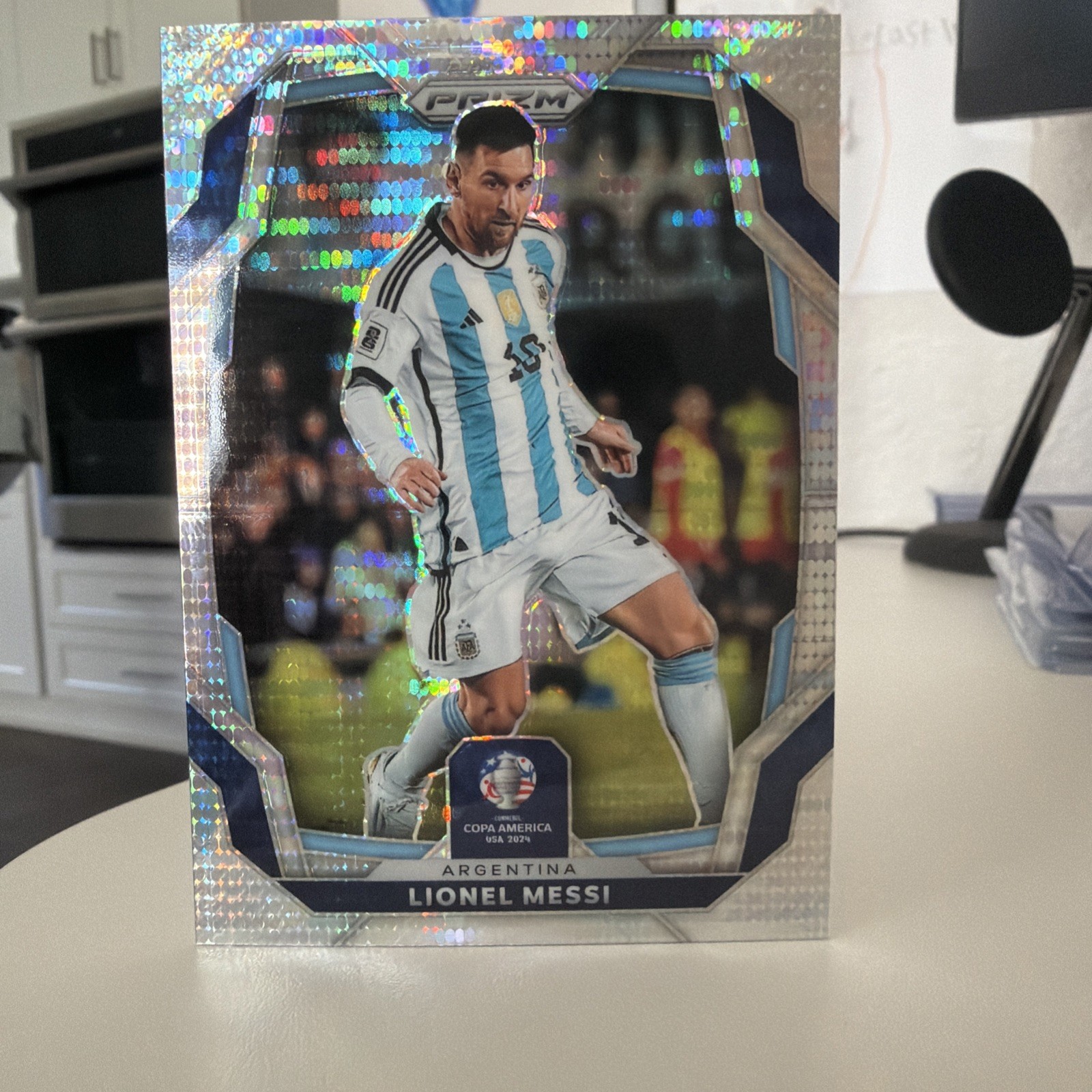 2024 Panini Prizm Copa America Lionel Messi Pulsar Refractor SP