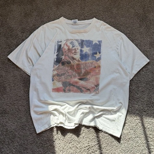 90s Willie Nelson And Family Live In Concert Tour Si 1990s vintage concert t-shirt, vintage, size XL, single stitch, B+ condition