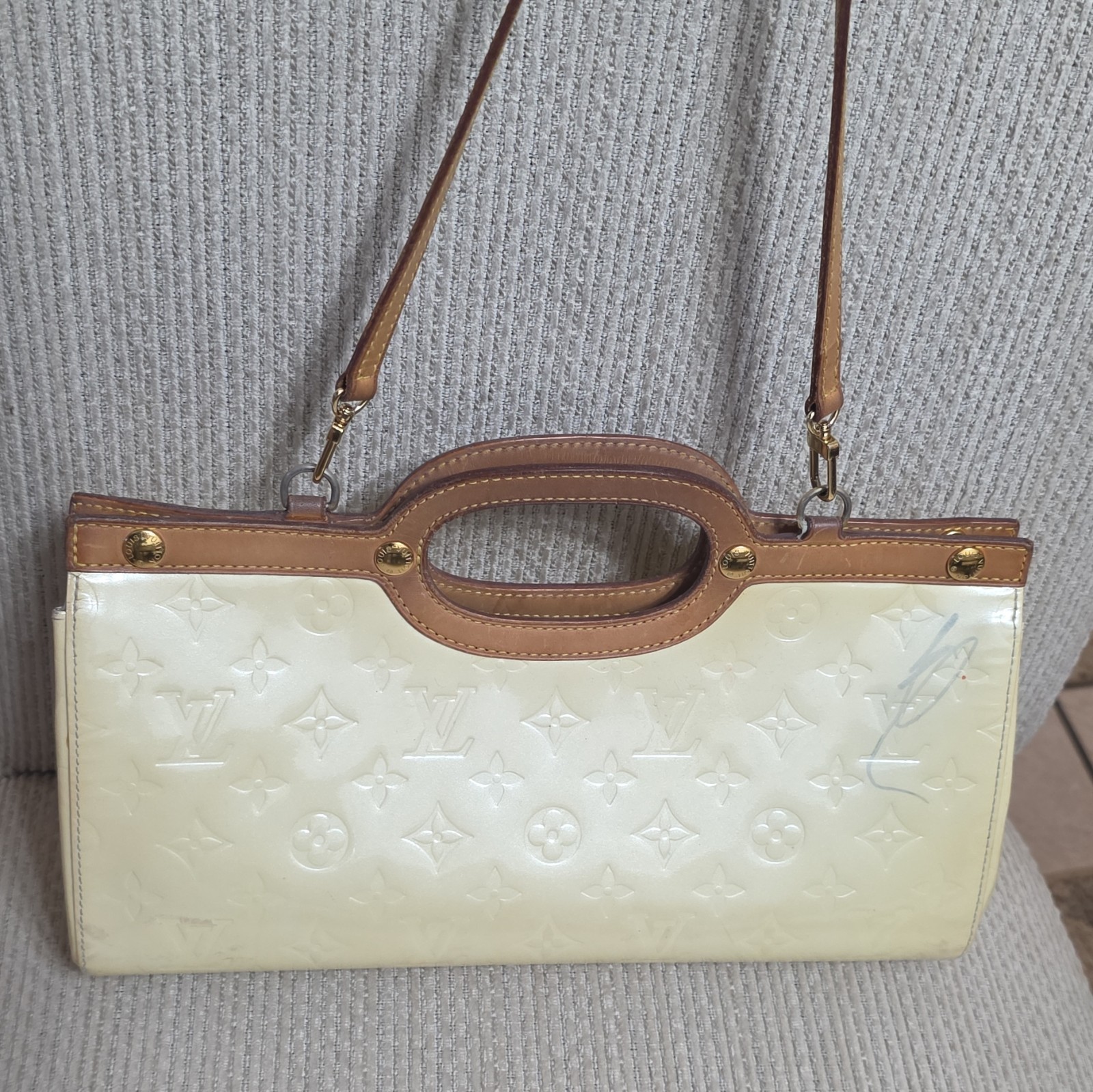 Louis Vuitton Vernis Monogram Shoulder Bag Beige Brown Detachable Strap