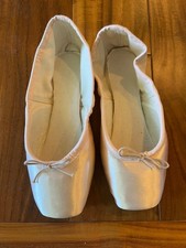 Suffolk Sonnet Pointe Ballet Shoes Standard Shank 6.5 Length XN Width NIB