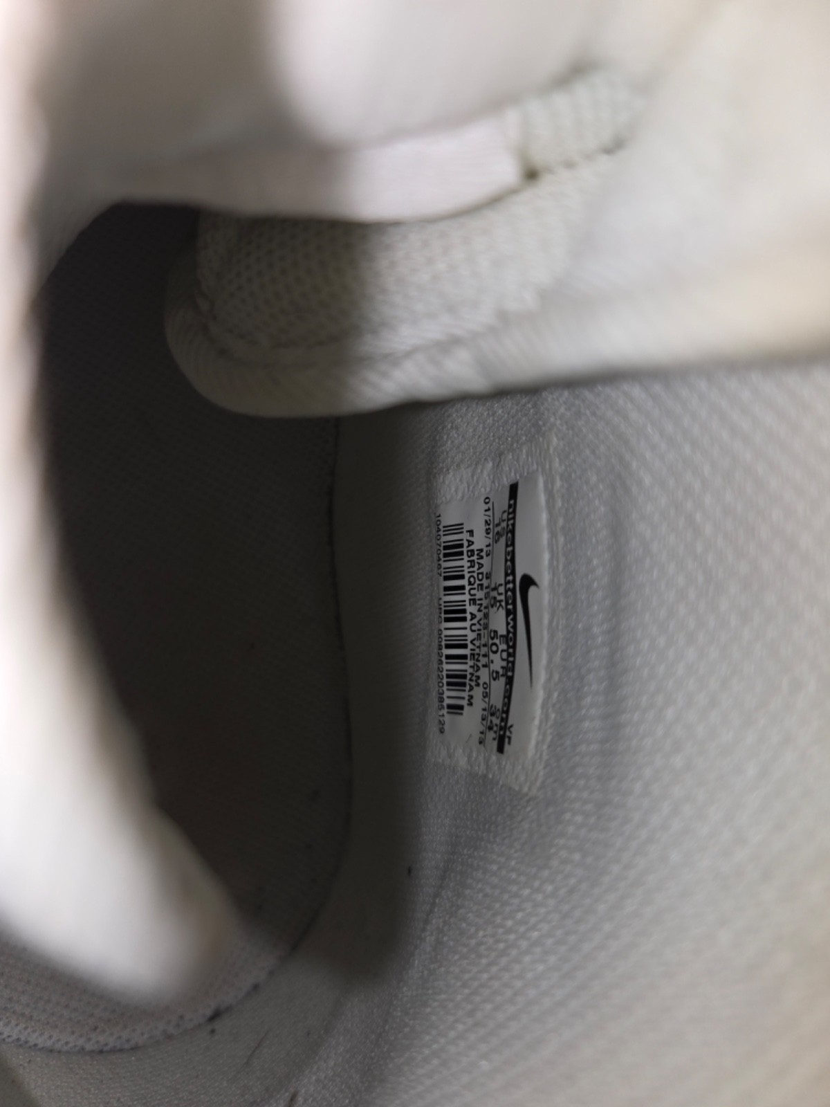 Men white tennis shoes Nike size 17 thumbnail 6