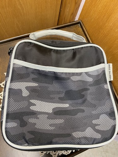 Artic Zone Insulated Lunch Bag black/gray camo ~ outside pouch and padded handle - Picture 9 of 10