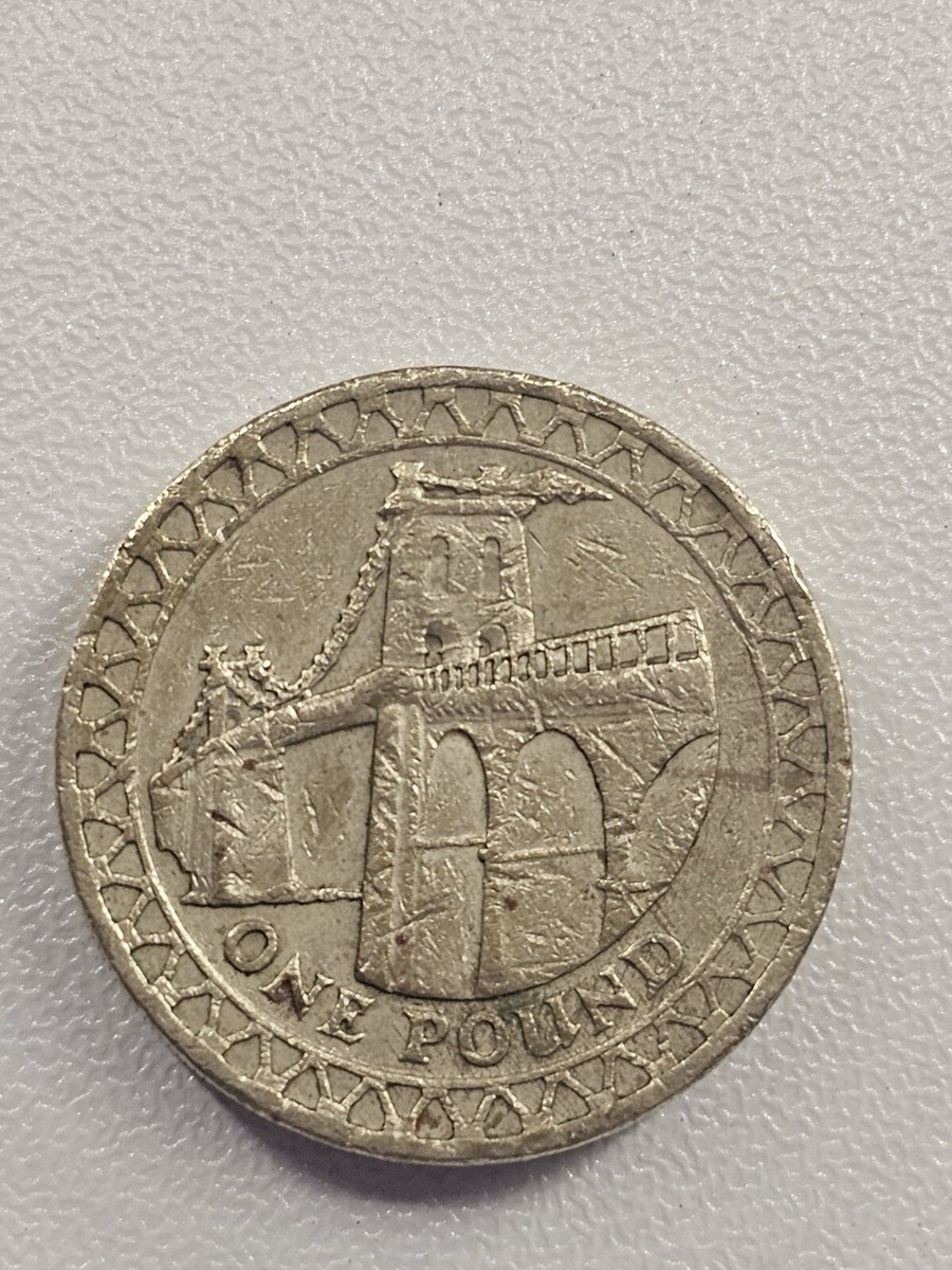 Elizabeth II D.G REG FD 2005 One pound | eBay