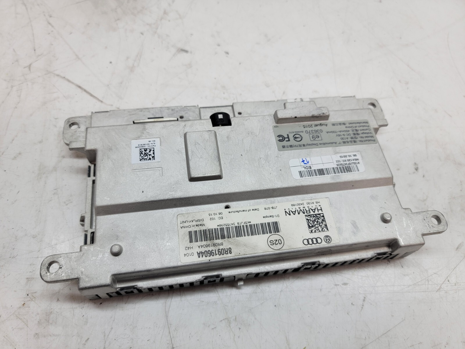 LAMBORGHINI AVENTADOR MMI SCREEN UNIT OEM 8R0919604A