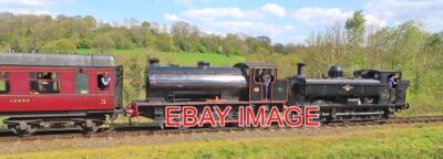 PHOTO  GWR SAINT  2999 LADY OF LEGEND SR S15 CLASS 4-6-0 506  AND LNER GRESLEY A