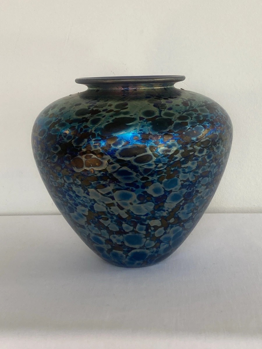 Isle of Wight Studio United Kingdom Blue Hand Blown Art Glass