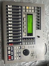 Yamaha Professional AW16G Digital Recording Workstation