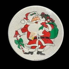 American Greetings 8 Paper Christmas Plates Santa Gifts 1976 Paper Plates 7” NIP