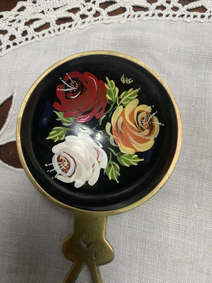 Vintage Brass Decorative Spoons with Hand-Painted Floral Design – Set of 3 - Image 4 of 4