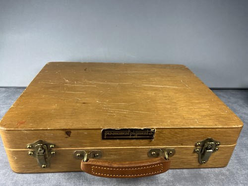 Vintage Permanent Pigments Wooden Artist Paint Box Case Brushes Tools Palette