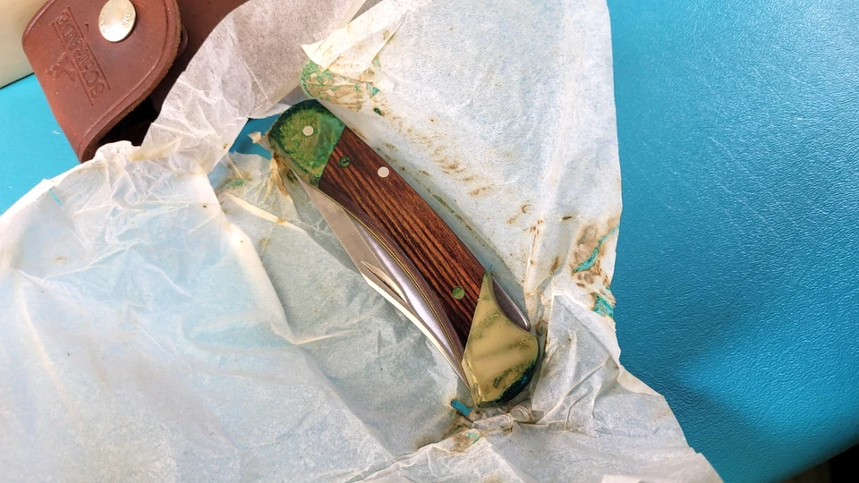 Faca de bolso dobrável vintage Schrade LB-7 em perfeito estado não usada e embrulhada na caixa TR516 - Imagem 2 de 4