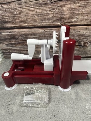 Veggie Pasta Deluxe  - 3-Blade Vegetable Slicer & Fruit Peeler (NIOB)