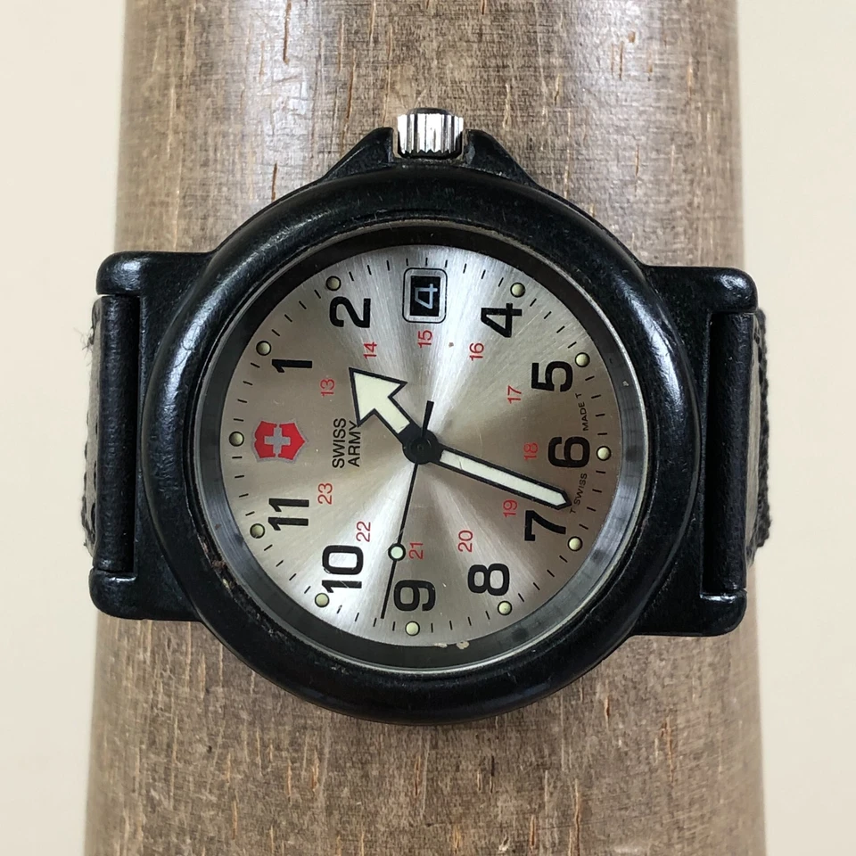 Swiss Army Men Renegade Date Black Nylon Strap Quartz Analog 38mm Watch 7 1/4" - Image 2 of 4