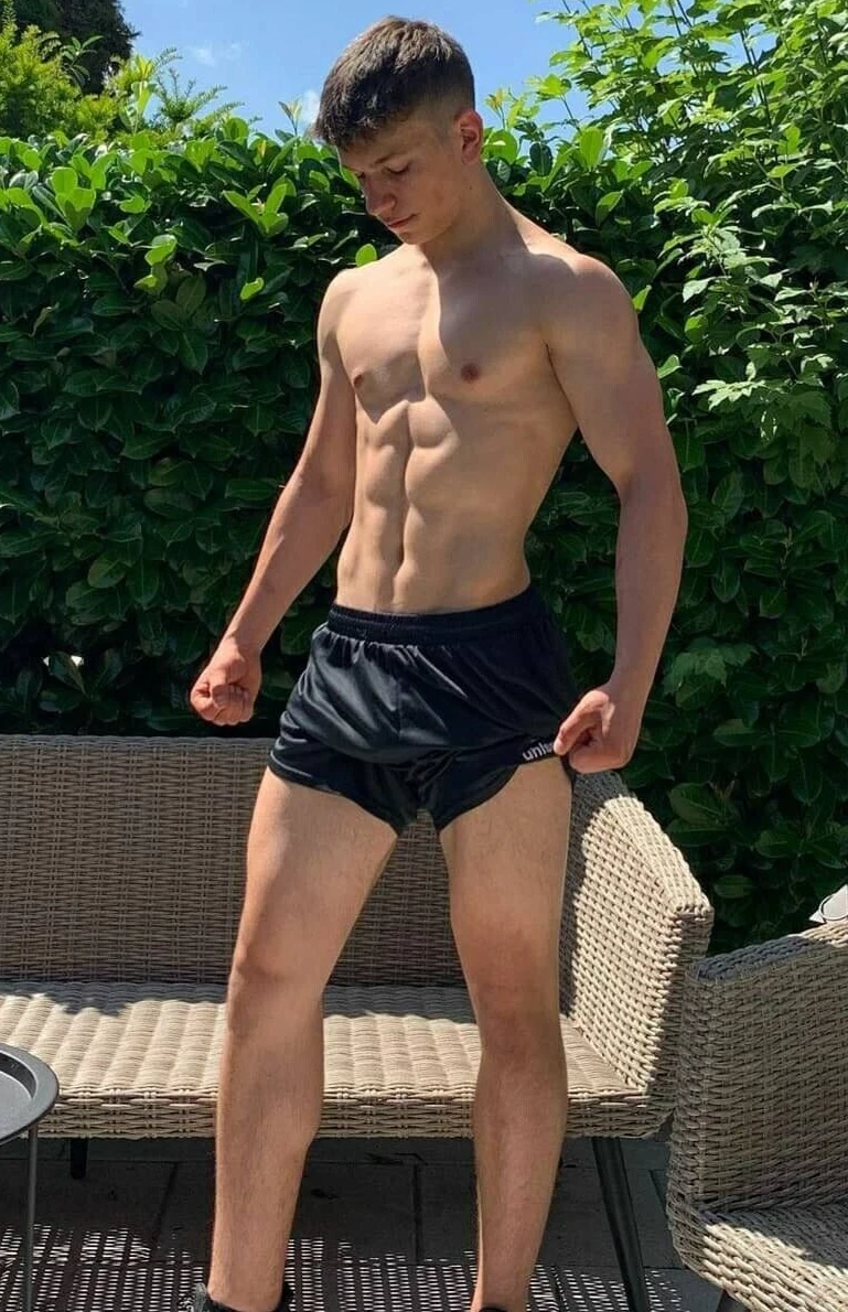 Top 13 Boy In Short Shorts Update