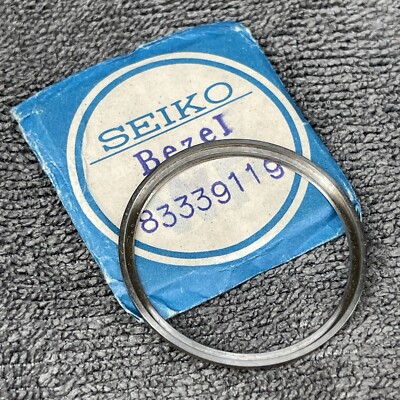 NOS GENUINE CRYSTAL RETAINING RING FOR VINTAGE SEIKO 6119-6050