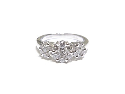 Damenring 14 Karat Weißgold 2,00 kt Rundschliff weißer Diamant Cluster-Stil