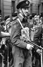 WW2 PICTURE PHOTO FRENCH COMMANDO SOLDIER 6352