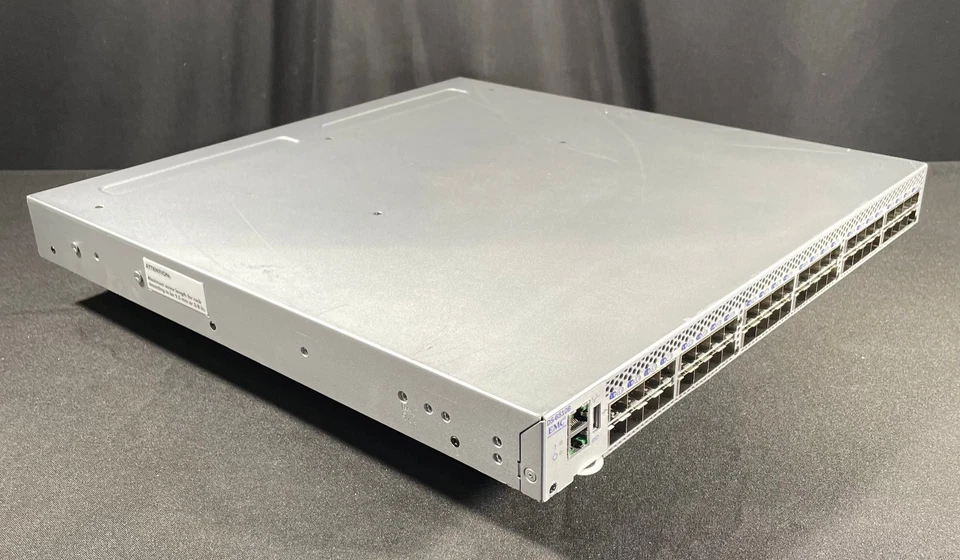 Brocade EMC DS-6510B  48 Port PoE Switch w/ 2x AC - Same Day Shipping - Image 2 of 4