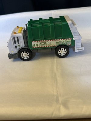 Tonka Toughest Green and Clean Trash Garbage Truck  Lights & Sounds 2015