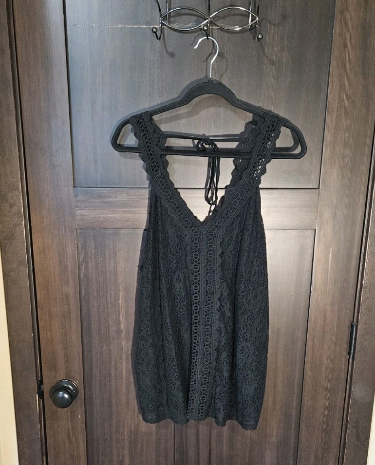 NWT Women's Plus Lightweight Black Lace Crochet Knit Tank Top Blouse Top Size 3X