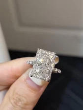 4.60 Ct Radiant-Cut VS1 Lab Grown Diamond Solitaire Wedding Ring 14k White Gold