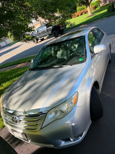 2011 Toyota Avalon BASE
